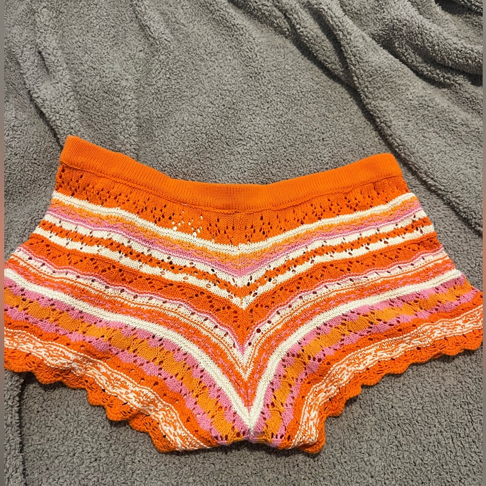 Divided H&M crotchet beach shorts